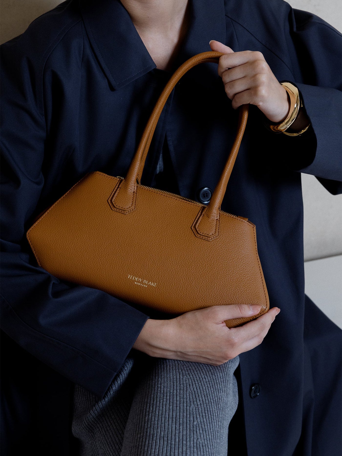 Vera Low Dollarino 10" - Camel Brown